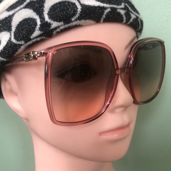 Fendi Oversized Sunglasses NWOT - Picture 4 of 8
